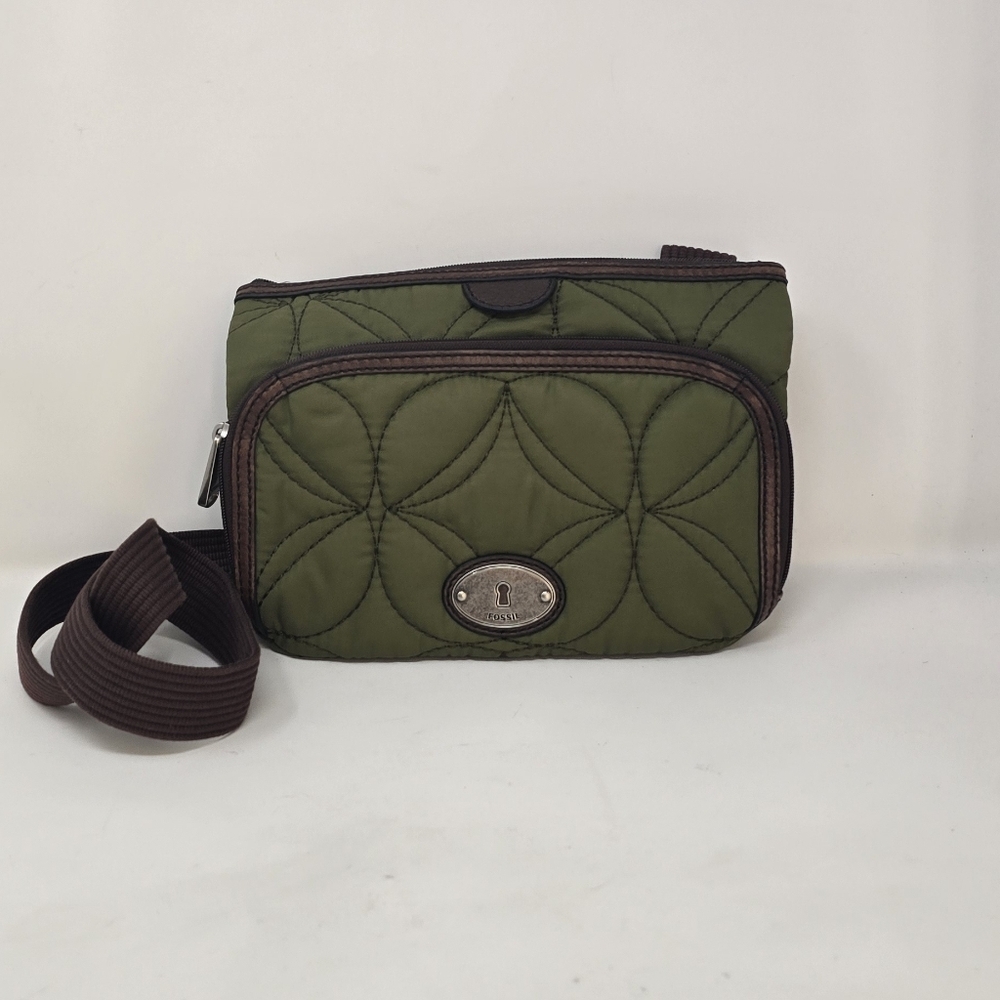 Fossil key per olive green nylon quilted floral stiching crossbody purse bag - Picture 2 of 9